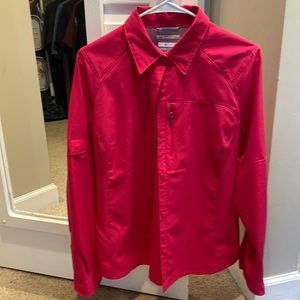 Columbia hiking shirt